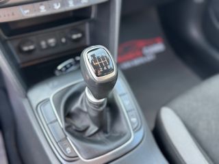 Hyundai Kona 2018 1.0 T-GDI PREMIUM Camera/Led/Clima Full extra-thumb-31