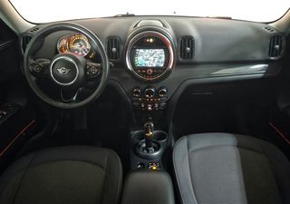 Mini Countryman 2019 (Cooper)-thumb-8