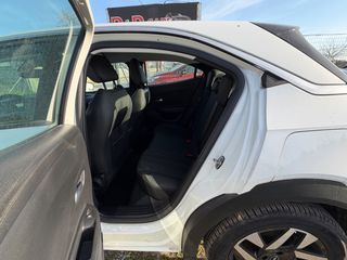 Opel Mokka-e 2023-thumb-12