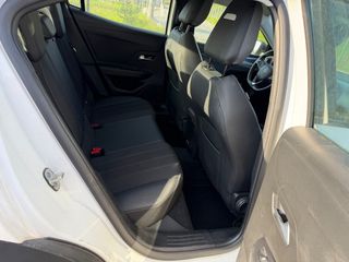 Opel Mokka-e 2023-thumb-13
