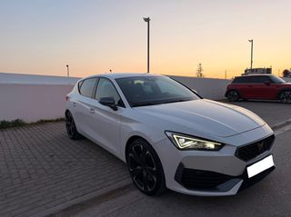 Cupra Leon 2021 1.4 VZ PHEV 245hp-Ατρακάριστο-Navi-Ζάντες 19"-Σέρβις Αντιπρο-thumb-8