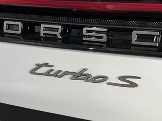 Porsche 911 2026 992.2  Turbo S Cabrio SportDesign Full Option-thumb-14