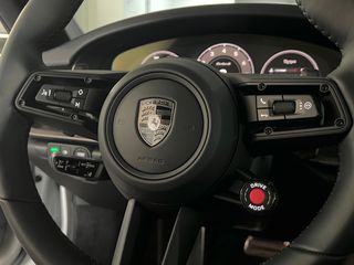 Porsche 911 2026 992.2  Turbo S Cabrio SportDesign Full Option-thumb-27
