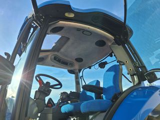 Τρακτέρ New Holland 2007 TS135A-thumb-10