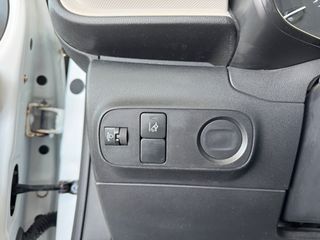 Citroen C3 2018 1.2 75PS PURE TECH!-thumb-12