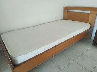 ΚΡΕΒΑΤΙ ΜΕ ΣΤΡΩΜΑ