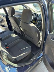 Ford C-Max 2018-thumb-13