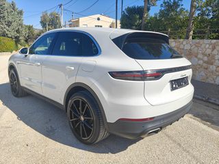 Porsche Cayenne 2020 E- HYBRID-thumb-6