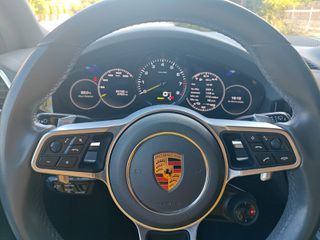 Porsche Cayenne 2020 E- HYBRID-thumb-14