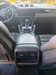 Porsche Cayenne 2020 E- HYBRID-thumb-17