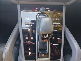 Porsche Cayenne 2020 E- HYBRID-thumb-19
