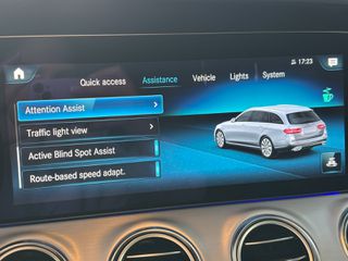 Mercedes-Benz E 220 2022 FACELIFT AMG-thumb-19