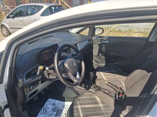 Opel Corsa 2017-thumb-6