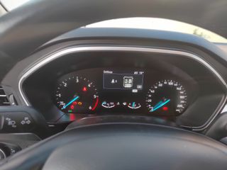Ford Focus 2019 Titanium-thumb-16
