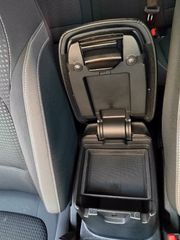 Ford Focus 2019 Titanium-thumb-20