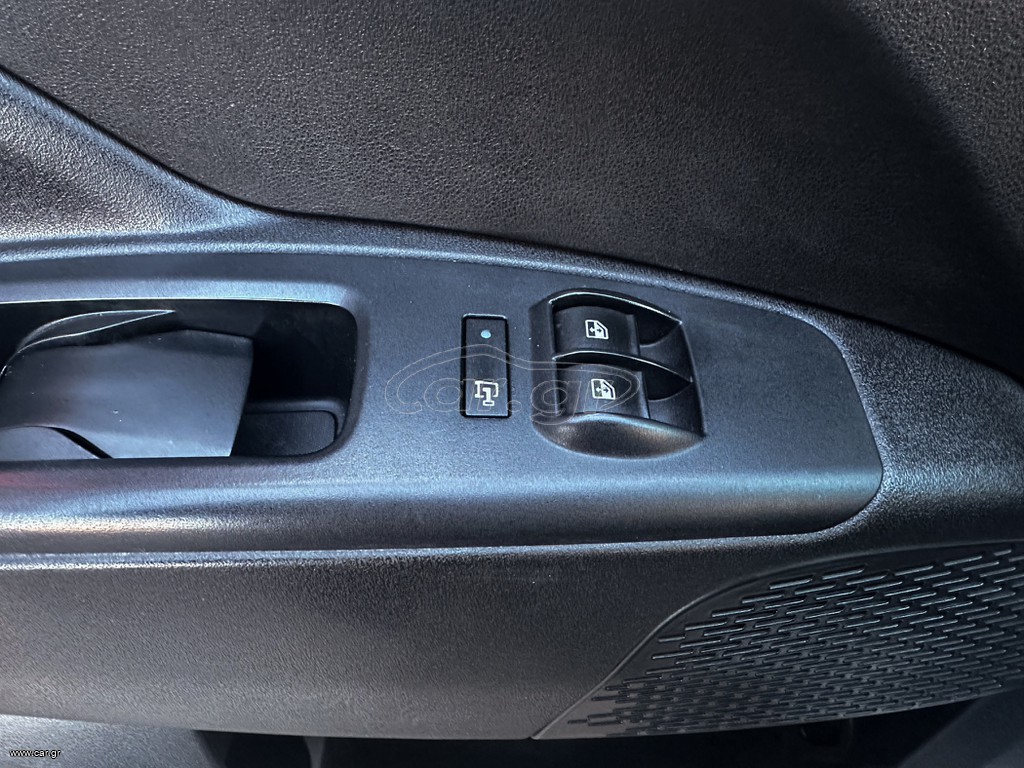 Fiat Doblo 2020 Ψυγείο,Maxi,Ελληνικό,1οΧέρι,PackTecnico,Οθόνη Carplay,Βιβλίο thumbnail 18