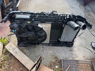 Peugeot 208 2024 1.2 Μετωπη εμπρός κομπλέ με ψυγεία-thumb-3