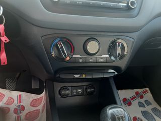Hyundai i 20 2016-thumb-7