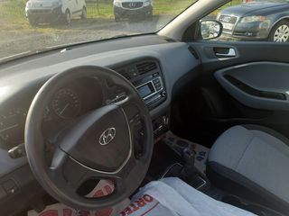 Hyundai i 20 2016-thumb-11