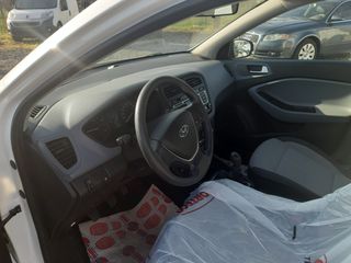 Hyundai i 20 2016-thumb-12