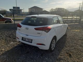 Hyundai i 20 2016-thumb-4
