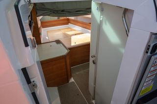 Axopar 2018 37 Sun-Top-thumb-16