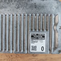 ΕΓΚΕΦΑΛΟΣ ΚΙΝΗΤΗΡΑ TOYOTA BENZINH DENSO 89661-0DC00