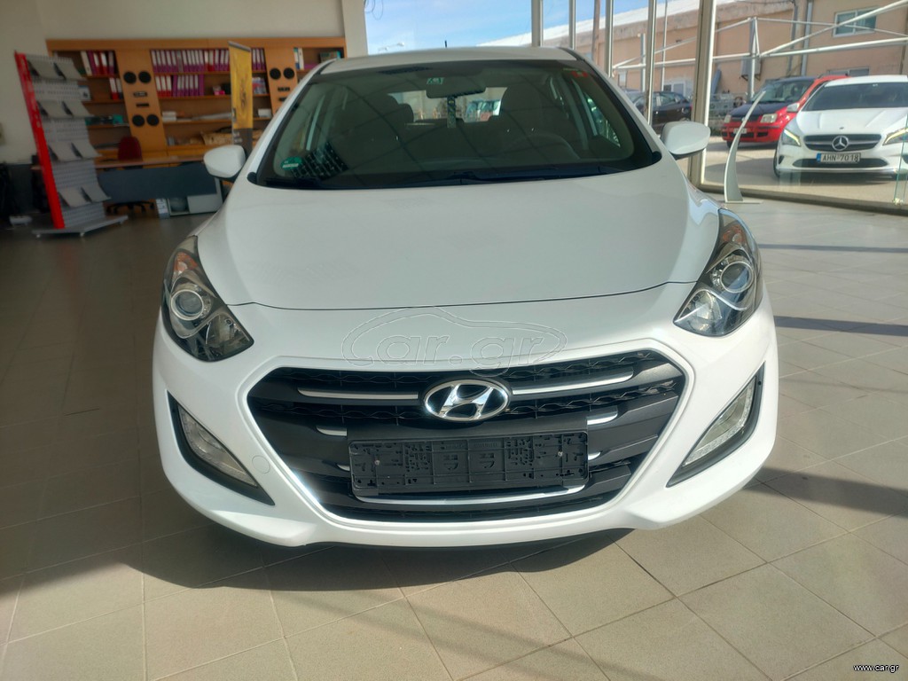 Hyundai i 30 2015 1.6 CRDI  ΠΕΛΑΤΗ