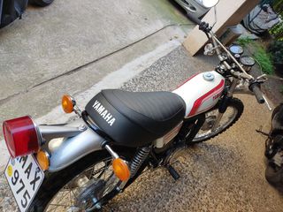 Yamaha DT 125 1974-thumb-1