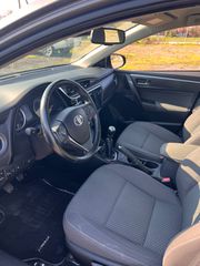 Toyota Corolla 2017-thumb-6