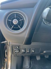 Toyota Corolla 2017-thumb-9
