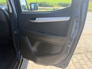 Φορτηγό Έως 7.5τ Isuzu 2016 Isuzu D-Max 2016 LXS GENERATION TWIN TURBO 2.5 2/2-thumb-79