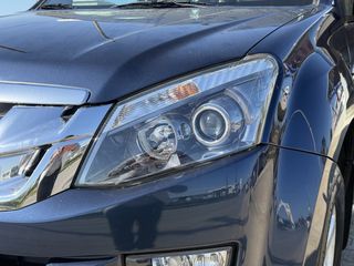 Φορτηγό Έως 7.5τ Isuzu 2016 Isuzu D-Max 2016 LXS GENERATION TWIN TURBO 2.5 2/2-thumb-40