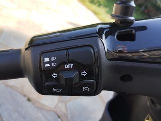 Super Soco CUX 2020-thumb-5