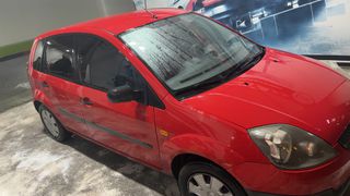 Ford Fiesta 2004