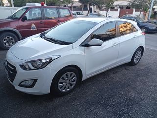 Hyundai i 30 2015 DIESEL NAVIGATOR-thumb-2