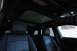 Land Rover Range Rover Evoque 2022 P300E HSE R-DYNAMIC-thumb-43