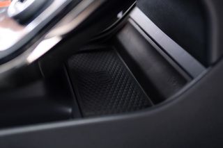 Land Rover Range Rover Evoque 2022 P300E HSE R-DYNAMIC-thumb-41