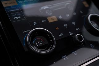 Land Rover Range Rover Evoque 2022 P300E HSE R-DYNAMIC-thumb-39
