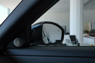 Land Rover Range Rover Evoque 2022 P300E HSE R-DYNAMIC-thumb-55