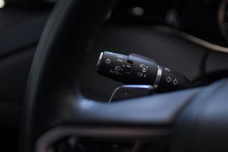 Land Rover Range Rover Evoque 2022 P300E HSE R-DYNAMIC-thumb-24