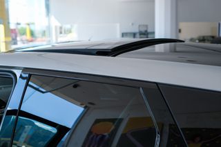 Land Rover Range Rover Evoque 2022 P300E HSE R-DYNAMIC-thumb-81