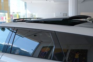Land Rover Range Rover Evoque 2022 P300E HSE R-DYNAMIC-thumb-80