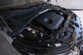 Land Rover Range Rover Evoque 2022 P300E HSE R-DYNAMIC-thumb-16