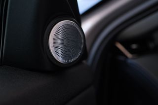 Land Rover Range Rover Evoque 2022 P300E HSE R-DYNAMIC-thumb-57