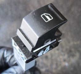ΔΙΑΚΟΠΤΗΣ ΠΑΡΑΘΥΡΟΥ ΕΜΠΡΟΣ ΔΕΞΙΑ SEAT LEON