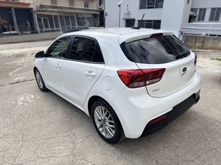 Kia Rio 2018 CRDI 1.4TURBO 6 ΤΑΧΥΤΗΤΕΣ-thumb-3