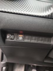 Peugeot 2008 2021-thumb-31