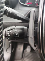 Peugeot 2008 2021-thumb-19