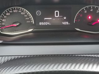 Peugeot 2008 2021-thumb-23